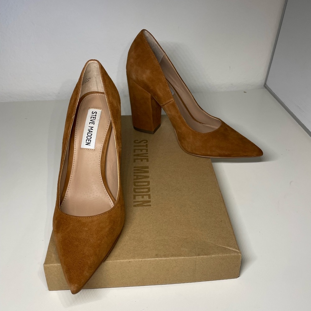 Steve madden cognaic pumps